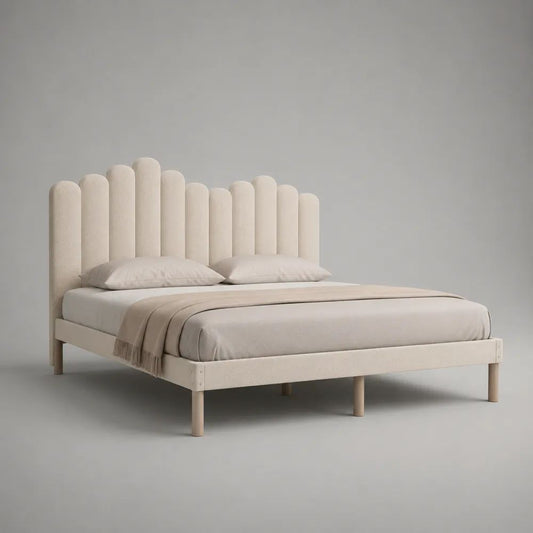 Polsterbett 160 x 200 cm mit Säulen-Kopfteil, Stoff-Doppelbett in Creme/Naturbeige